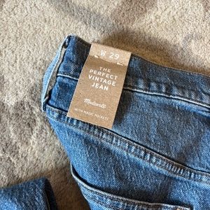 NWT: Madewell Perfect Vintage Jean in Ainsworth Wash, size 29